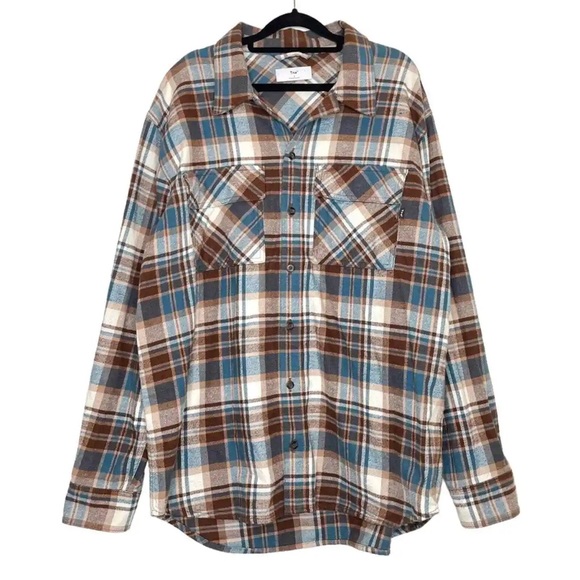 Aritzia TNA Flannel - Picture 2 of 2